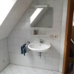 Emmis Erbe Πανσιόν Πάινε