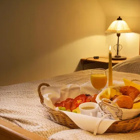 Gaestezimmer Emmis Erbe Gasthof